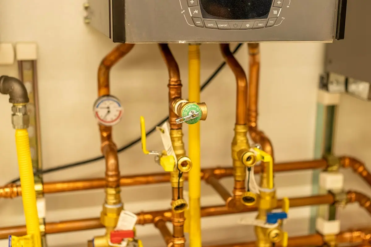 Licensed technician providing Backflow Prevention for a homeowner in Urban Honolulu